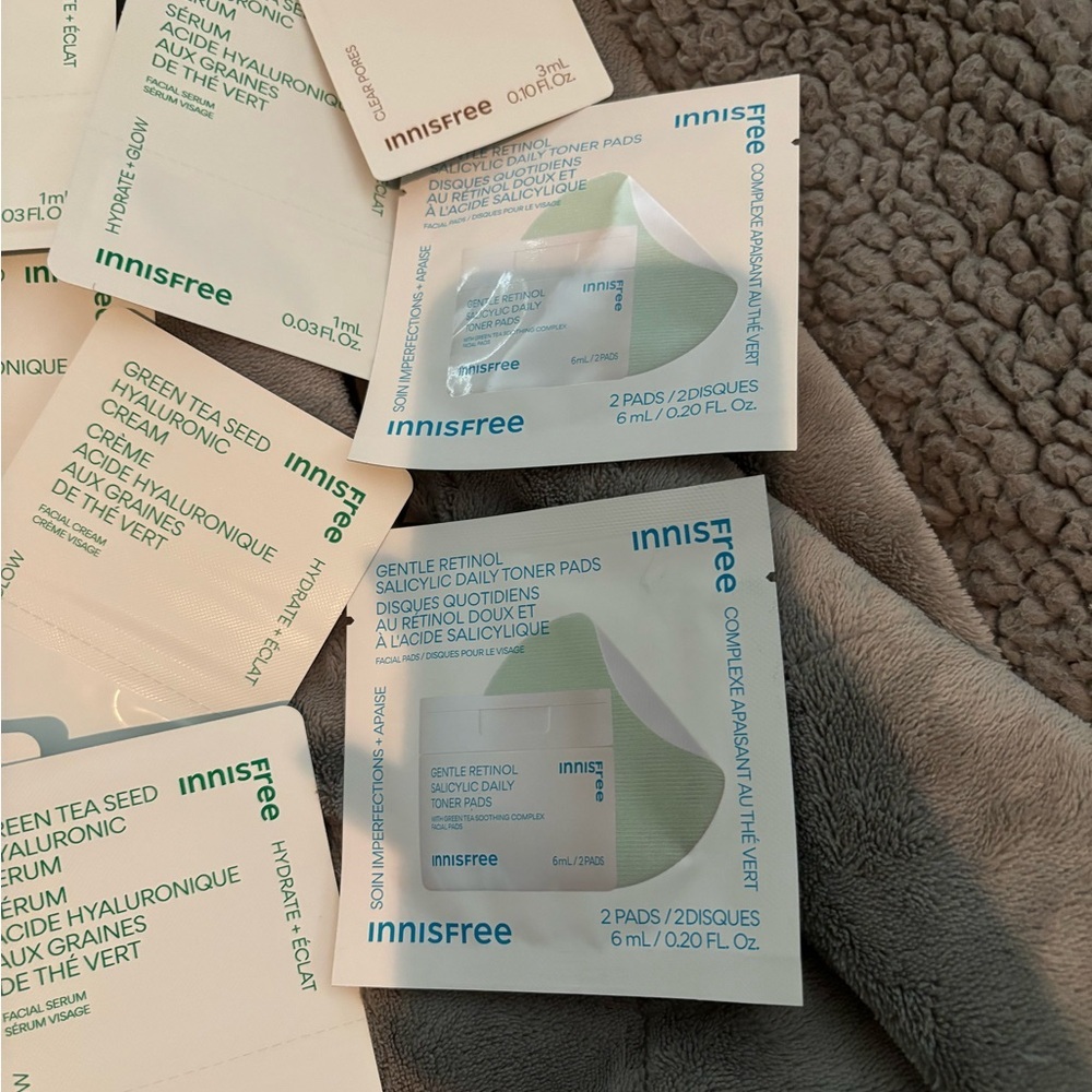 Innisfree Green Tea Seed Serum Samples - Picture 4 of 4